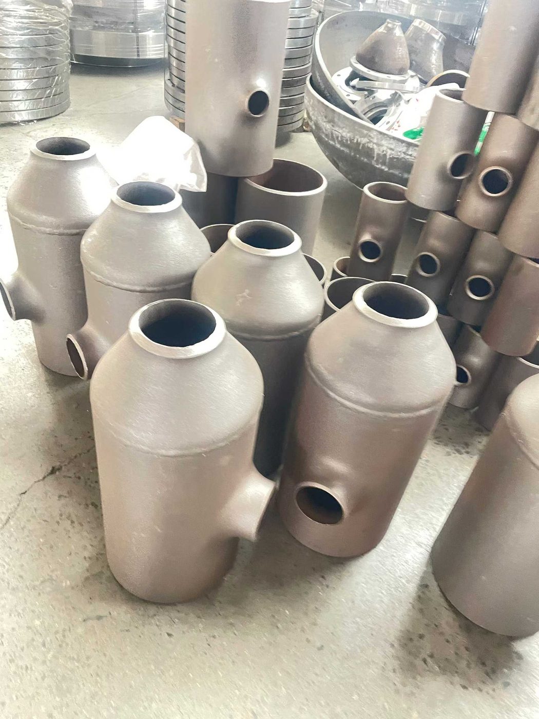 Large special-shaped pipe fittings with branch connections made to drawing